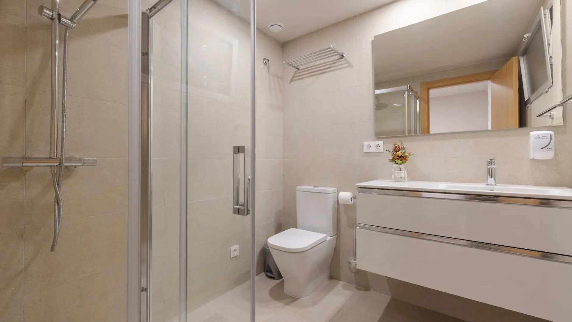 Apartaments Voralmar - Mas D'En Gran Cambrils 0*,